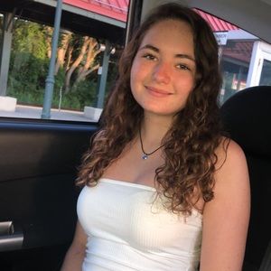 Meet your Posher, Mackenzie